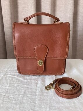 Vintage Coach Station Bag British Tan Leather USA Made